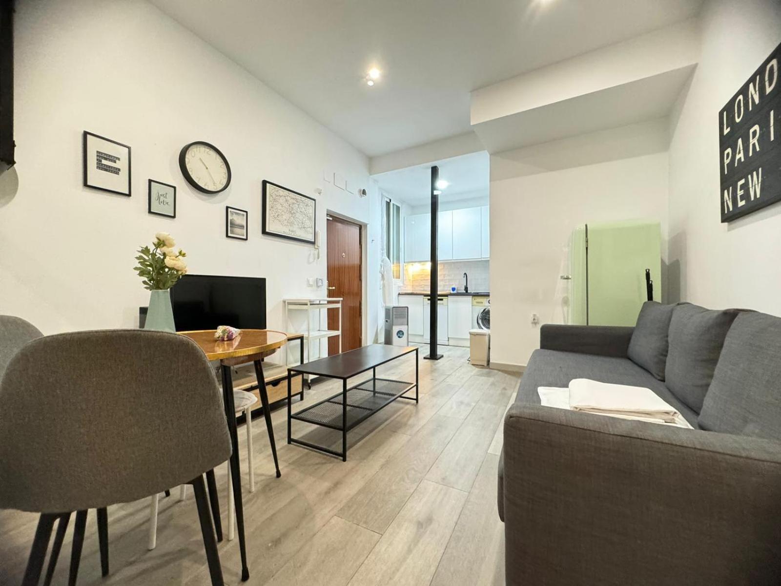 Apartament Dianthus House Madryt Zewnętrze zdjęcie
