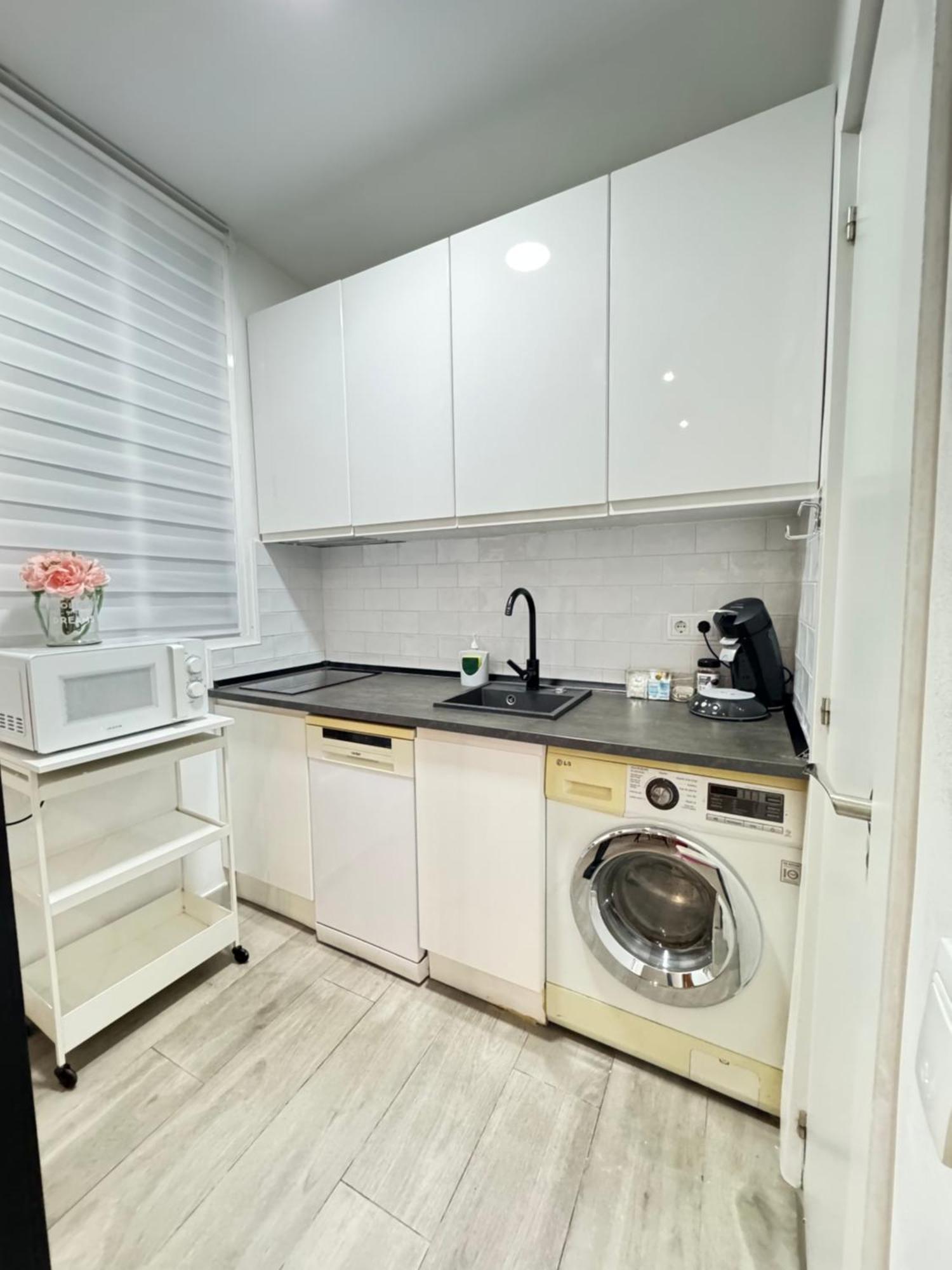 Apartament Dianthus House Madryt Zewnętrze zdjęcie
