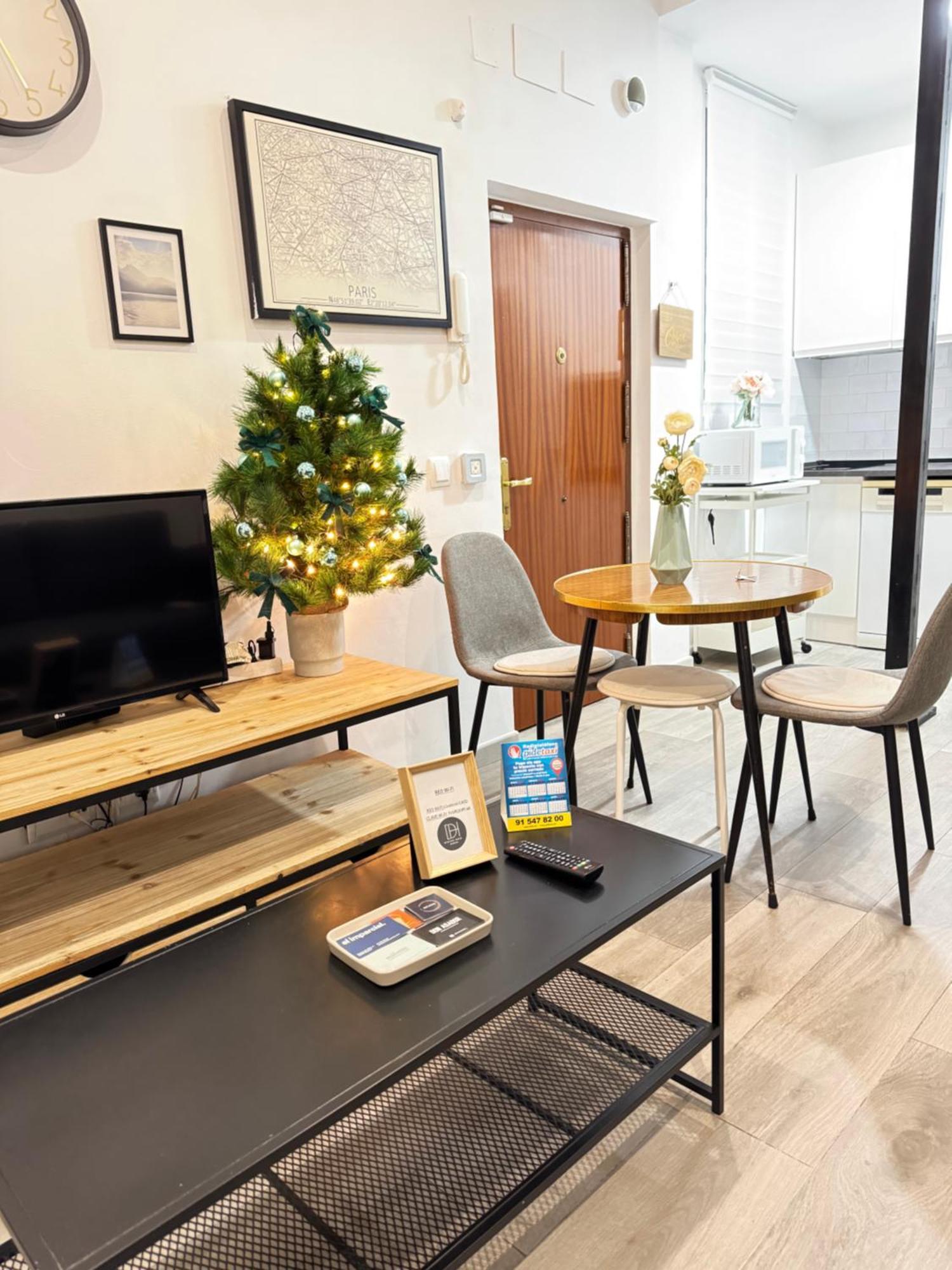 Apartament Dianthus House Madryt Zewnętrze zdjęcie